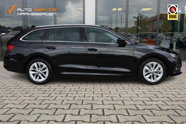 Skoda OCTAVIA Combi 1.4 TSI iV PHEV Business Edition | Trekhaak | Camera | ACC |