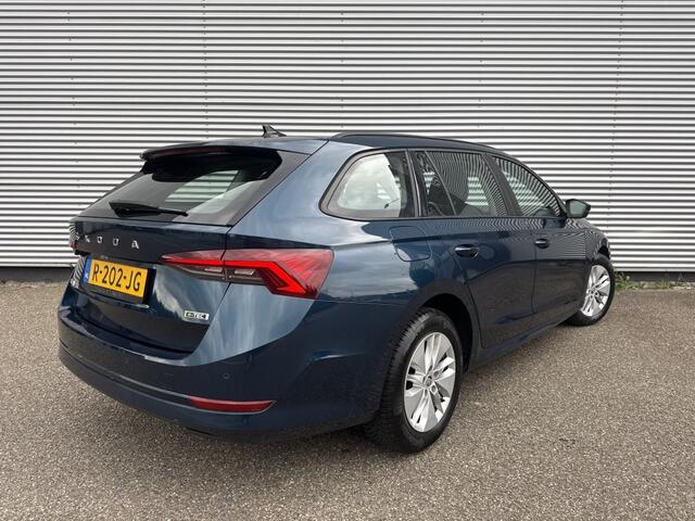 Skoda OCTAVIA Combi 1.0 TSI Bns Edition NAP BTW Automaat Cruise Carplay virtual PDC
