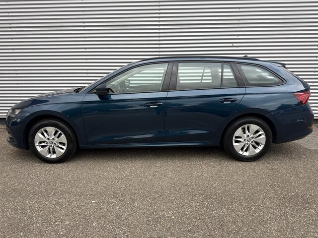 Skoda OCTAVIA Combi 1.0 TSI Bns Edition NAP BTW Automaat Cruise Carplay virtual PDC