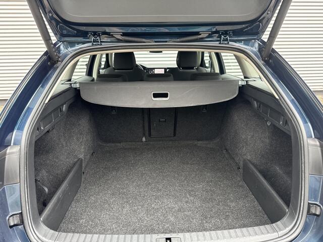 Skoda OCTAVIA Combi 1.0 TSI Bns Edition NAP BTW Automaat Cruise Carplay virtual PDC
