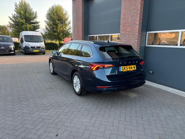 Skoda OCTAVIA 1.5 E-TSI BNSED.PLUS