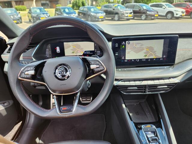 Skoda OCTAVIA 1.4 TSI RS IV Business, Pano, HuD, Memory, Canton Audio, Matrix LED, Keyless