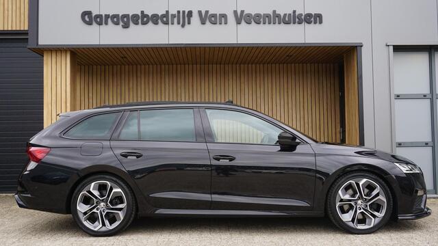 Skoda OCTAVIA Combi 1.4 TSI 245pk RS iV PHEV Pano Cruise HUD Canton *Black optik* stuurverw Virtual Keyless 19 inch LM elek stoel *Nette Skoda*