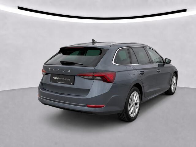 Skoda OCTAVIA Combi 1.5 e-TSI Business Edition Plus | Stoelverwarming | Head-Up Display | Memory Seat | Keyless | Navigatie | Parkeersensoren | Cruise Control | Apple Carplay | Camera | Ambiance Verlichting |