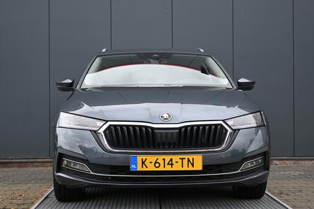 Skoda OCTAVIA Combi 1.0 e-TSI Business Edition