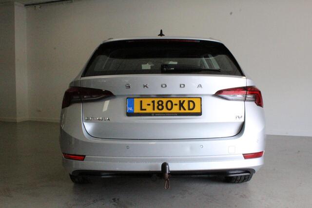 Skoda OCTAVIA Combi 1.4 TSI iV PHEV Business Edition | TREKHAAK | CRUISE | DAB-RADIO | PDC | CLIMA | STOEL-VERW | NAVIGATIE | LED |