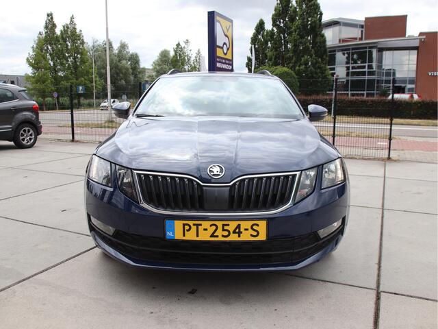 Skoda OCTAVIA Combi 1.0 TSI Greentech Ambition Carplay, Cruise, PDC, NAP Zomeractie!