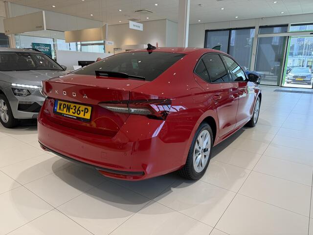 Skoda OCTAVIA 1.5 TSI MHEV Business Edition Plus