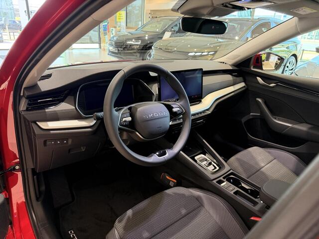 Skoda OCTAVIA 1.5 TSI MHEV Business Edition Plus