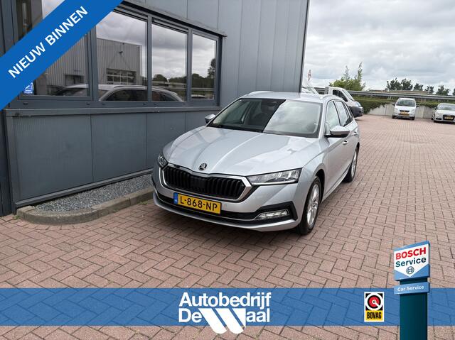 Skoda OCTAVIA Combi 1.0 TSi Business Edition TREKHAAK/VIRTUAL/NAVI/CARPLAY/CRUISE/PDC