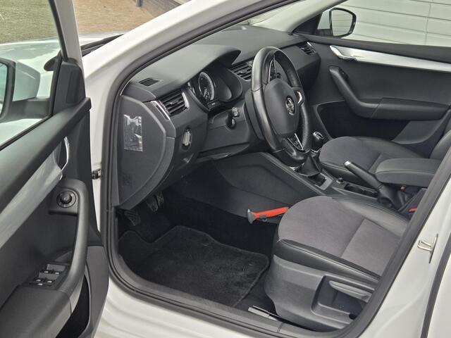 Skoda OCTAVIA 1.4 TSI 150PK, Greentech Clever Edition Trekhaak, Stoelverwarming, Half leder,
