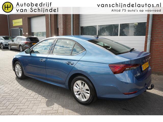 Skoda OCTAVIA 1.0 e-TSI 111PK AUTOMAAT BUSINESS EDITION LUXE ORIGINEEL NEDERLANDS CAMERA TREKHAAK VIRTUEEL COCKPIT FULL LED ANDROID/APPLECARPLAY NAVI KEYLESS STOEL+STUURVERWARMING LMV PDC V+A ENZ...