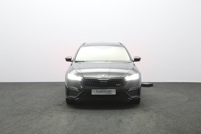 Skoda OCTAVIA Combi 1.4 TSI RS 245 PK iV PHEV Business, Trekhaak, Camera, Adap. Cruise Control, 4 x Stoelverwarming