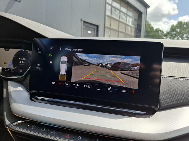 Skoda OCTAVIA 1.4 TSI iV PHEV 1e EIGENAAR CAMERA VIRTUAL COCKPIT SFEER VERLICHTING LED NAVI ECC PARK ASSIST XENON