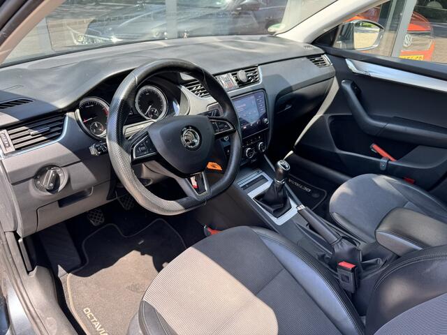 Skoda OCTAVIA Combi 1.0 TSI Business Edition*Navi*ECC*EXPORT/EX.BPM*
