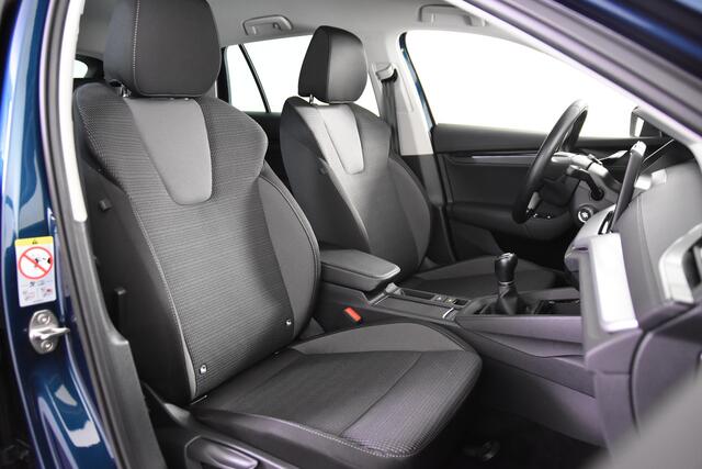 Skoda OCTAVIA Combi 1.0 TSI Clever *1ste Eigenaar*Navigatie*Stoelverwarming*Camera*