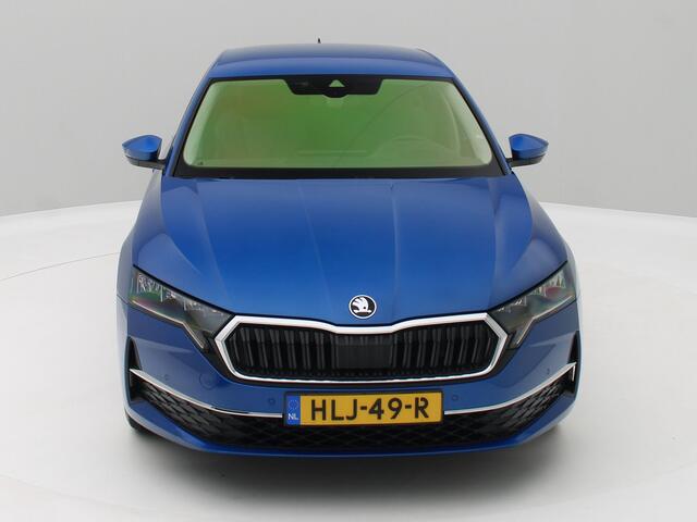 Skoda OCTAVIA 1.5 TSI MHEV Business Edition Plus / Carplay / Camera / Origineel NL