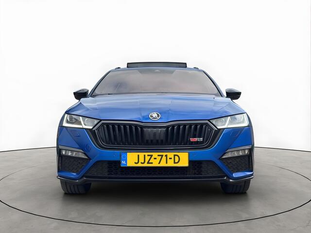 Skoda OCTAVIA Combi 1.4 TSi 245PK RS iV PHEV Pano Head-UP RS-Stoelen
