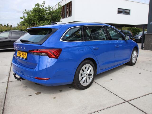 Skoda OCTAVIA Combi 1.5 e-TSI Style Business FULL LED, Trekhaak, Stoelvw, Digital Zomeractie!