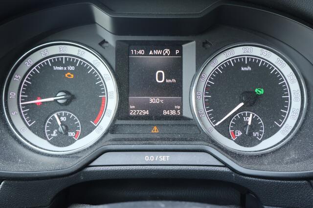 Skoda OCTAVIA Combi 1.6 TDI DSG Greentech Clever Edition