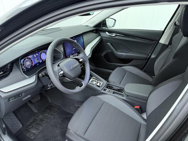Skoda OCTAVIA Combi Business Edition Plus 1.5 TSI 115 PK DSG | Automaat | Trekhaak | Winterpakket |