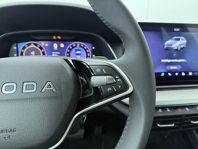 Skoda OCTAVIA Combi Business Edition Plus 1.5 TSI 115 PK DSG | Automaat | Trekhaak | Winterpakket |
