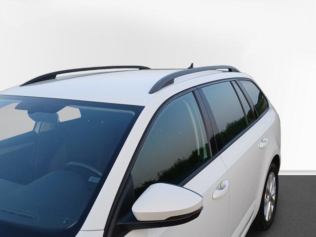 Skoda OCTAVIA Combi 1.0 TSI Greentech Business Edition /Trekh./Clima/Carplay/Cruise/Navi/Origin. NL/