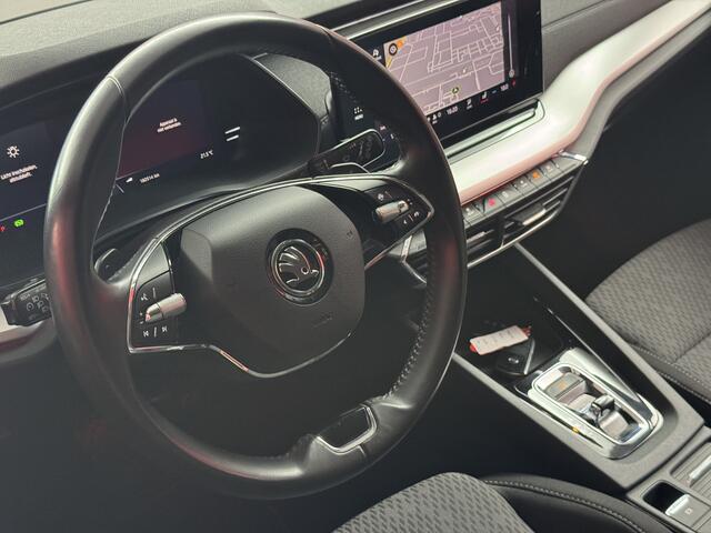 Skoda OCTAVIA Combi 1.5 e-TSI Business Edition Plus | Memory | Trekhaak | Stoelverwarming