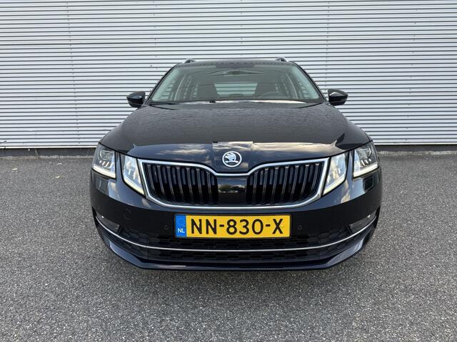 Skoda OCTAVIA Combi 1.4 TSI Grt Sty. Bns NAP Pano Led Camera Trekhaak Canton ACC