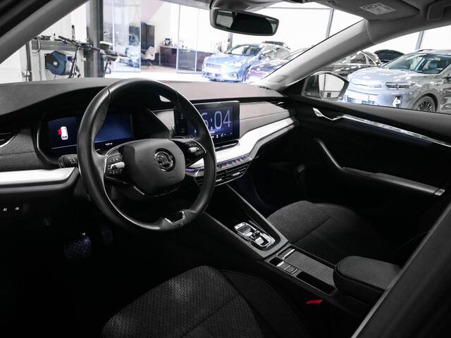 Skoda OCTAVIA Combi 1.4 TSI iV PHEV Business Edition | NL + 1e eig | ACC | Camera | Winter | Sfeer |