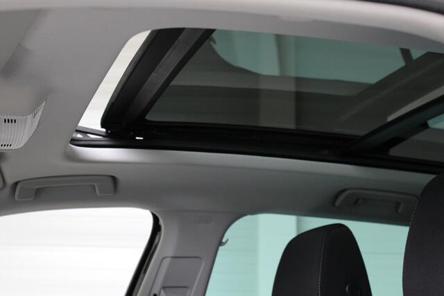 Skoda OCTAVIA Combi 1.4 TSI iV PHEV Bus.Edition | Panoramadak | Navigatie | PDC+ Camera | Trekhaak