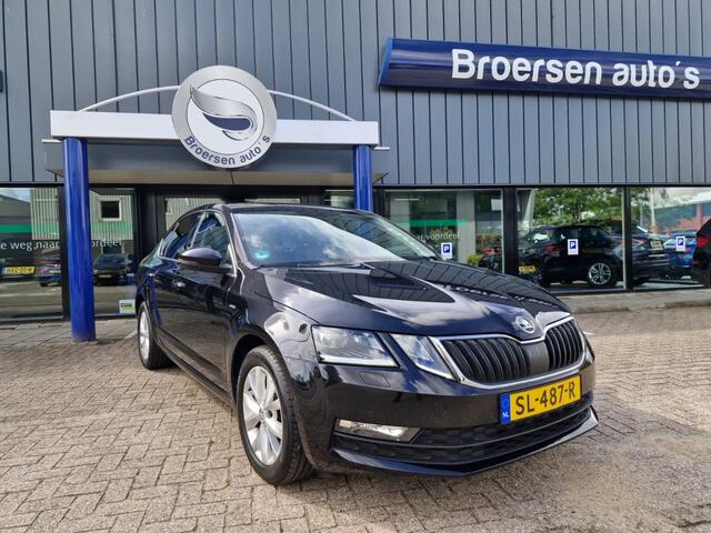 Skoda OCTAVIA 1.0 TSI Ambition Business | 116PK | Navigatie | Camera | Cruise Control |