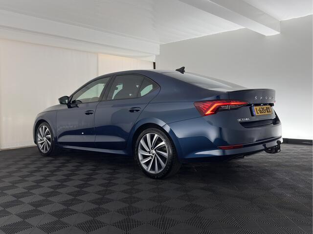 Skoda OCTAVIA 1.0 e-TSI Sport Business Aut. *FULL-LED | DIGI-COCKPIT | ADAPTIVE-CRUISE | COMFORT-SEATS | NAVI-FULLMAP | CARPLAY | SHIFT-PADDLES | ECC | PDC | 18''ALU | TOWBAR*