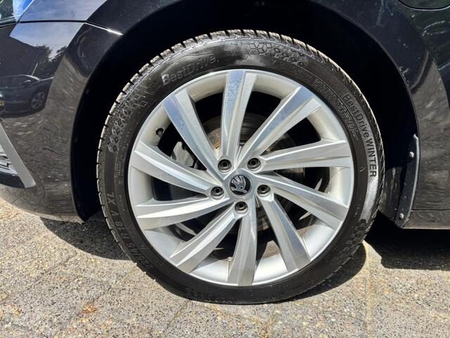 Skoda OCTAVIA 1.4 TSI IV BNSEDPLUS**DAB//massagestoel//leer//headup**