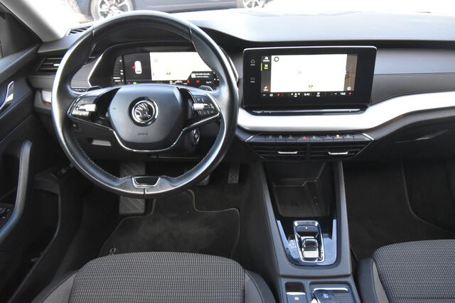 Skoda OCTAVIA Combi 1.4 TSI iV PHEV Business Edition , VIRTUAL COCKPIT , LED KOPL , A UITRIJ CAM , LMV18 , PDC V+A ,