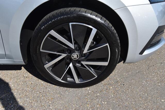 Skoda OCTAVIA Combi 1.4 TSI iV PHEV Business Edition , VIRTUAL COCKPIT , LED KOPL , A UITRIJ CAM , LMV18 , PDC V+A ,