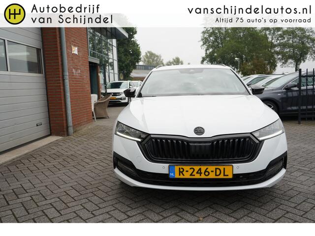 Skoda OCTAVIA Combi 1.0 TSI 111PK SPORT BUSINESS AUG 2022 ORIGINEEL NEDERLANDS DIGITALE COCKPIT MATRIXX LED ZWARTE HEMEL STUURVERWARMING ANDROID/APPLECARPLAY NAVI PDC V+A 18INCH KEYLESS CLIMA CRUISE BLUETOOTH ENZ...