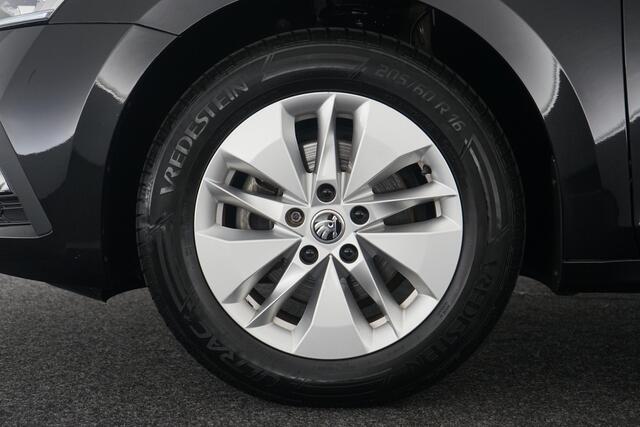 Skoda OCTAVIA Combi 1.5 TSI Business Edition