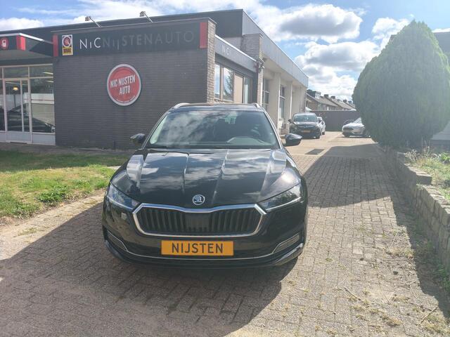 Skoda OCTAVIA COMBI 1.0i Ambition, Cruise, Navi, Dig Display, PDC