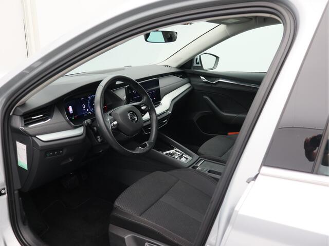 Skoda OCTAVIA Combi 1.5 e-TSI Business Edition Plus/ trekhaak/ automaat!