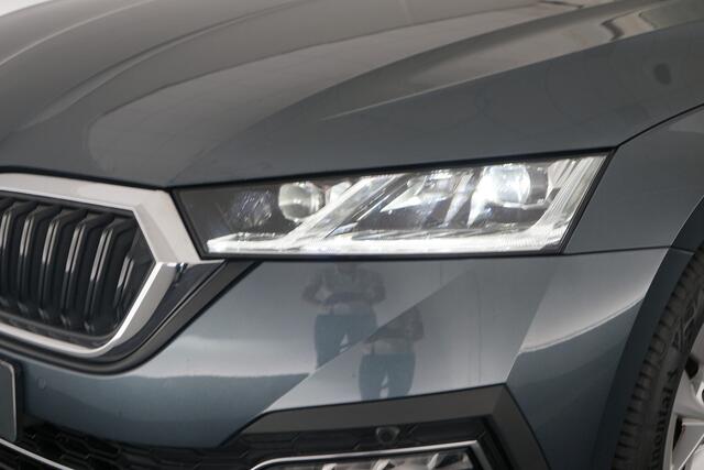 Skoda OCTAVIA Combi 1.5 TSI First Edition Stoelverwarming, Trekhaak