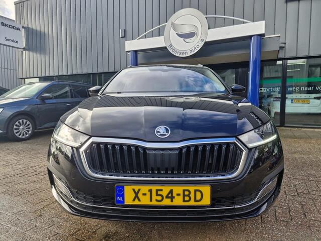 Skoda OCTAVIA Combi 1.0 e-TSI Business Edition Plus | Navigatie | Trekhaak | Cruise Control |
