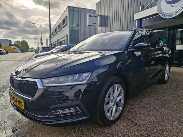 Skoda OCTAVIA Combi 1.0 e-TSI Business Edition Plus | Navigatie | Trekhaak | Cruise Control |