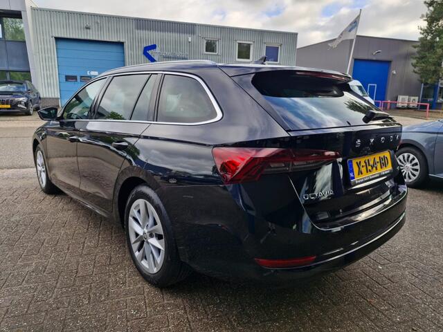 Skoda OCTAVIA Combi 1.0 e-TSI Business Edition Plus | Navigatie | Trekhaak | Cruise Control |