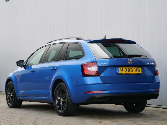 Skoda OCTAVIA Combi 1.0 TSI Greentech Sport Business Navigatie / Privacy glas / 17 Inch