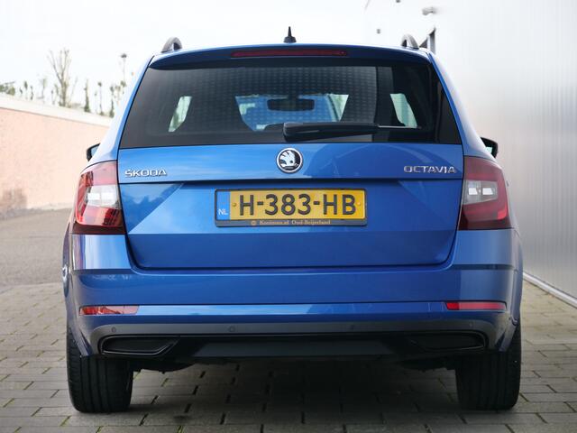 Skoda OCTAVIA Combi 1.0 TSI Greentech Sport Business Navigatie / Privacy glas / 17 Inch