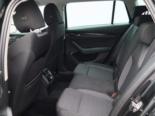 Skoda OCTAVIA Combi 1.0 TSI Business Edition/ mooie auto!
