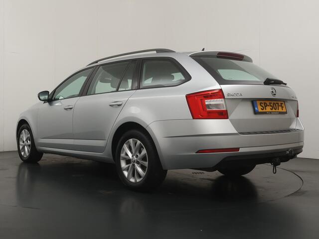 Skoda OCTAVIA Combi 1.5 TSI Greentech Ambition Business - Navigatie - Adaptive Cruise - Climate Control - Trekhaak