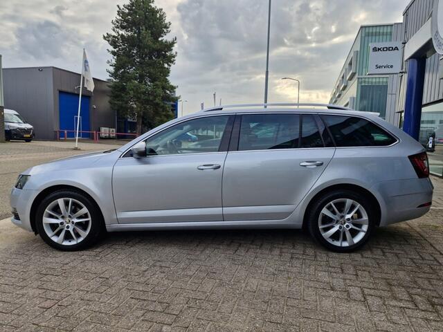 Skoda OCTAVIA Combi 1.0 TSI Ambition Business | Automaat | Navigatie | Trekhaak |