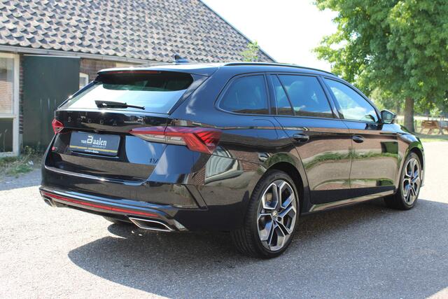 Skoda OCTAVIA Combi 1.4 TSI RS iV PHEV SOh 93% LEER PANO LED TH 134000KM!!!